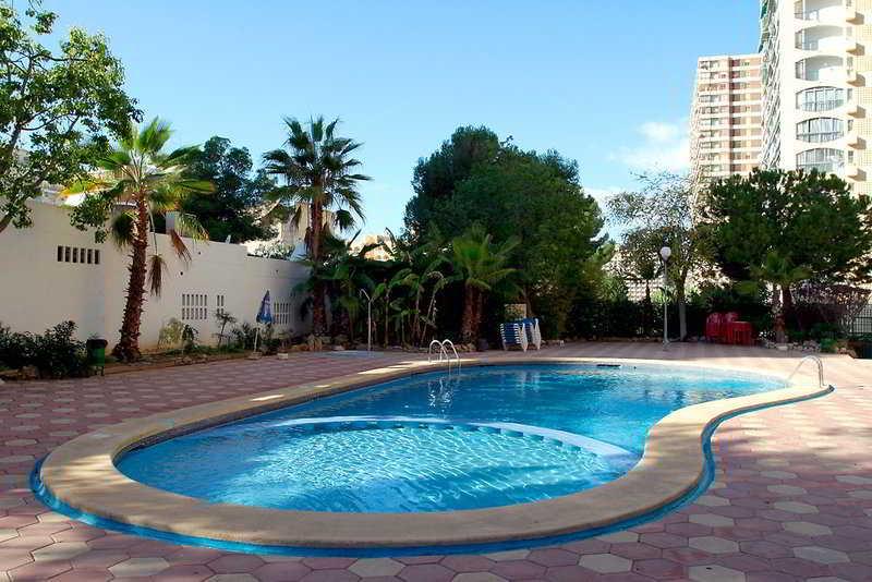 Halley Hotel & Apartments Affiliated By Melia Benidorm Eksteriør billede