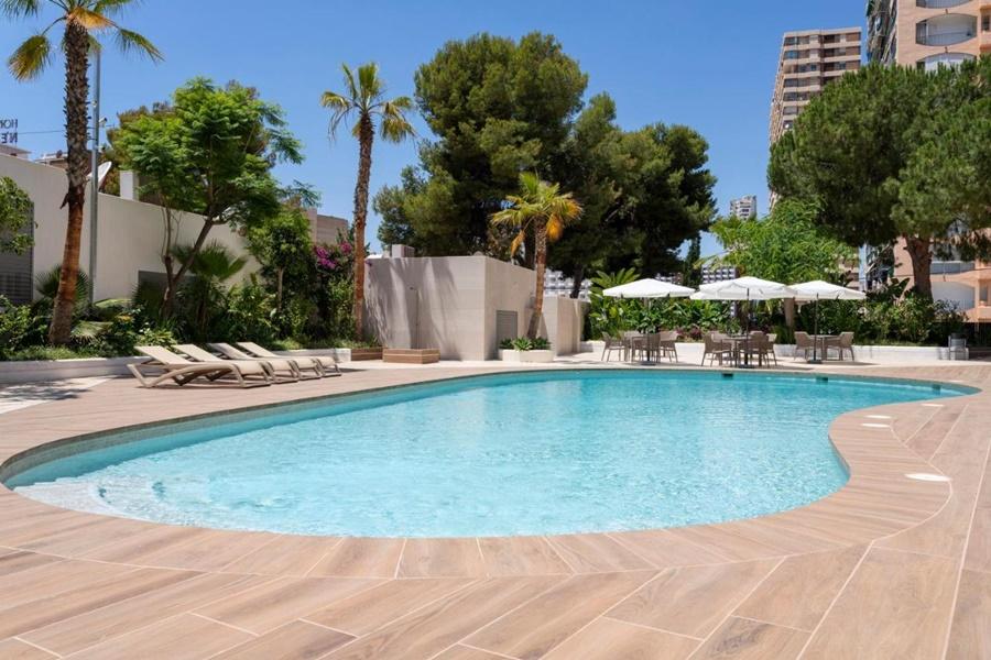 Halley Hotel & Apartments Affiliated By Melia Benidorm Eksteriør billede