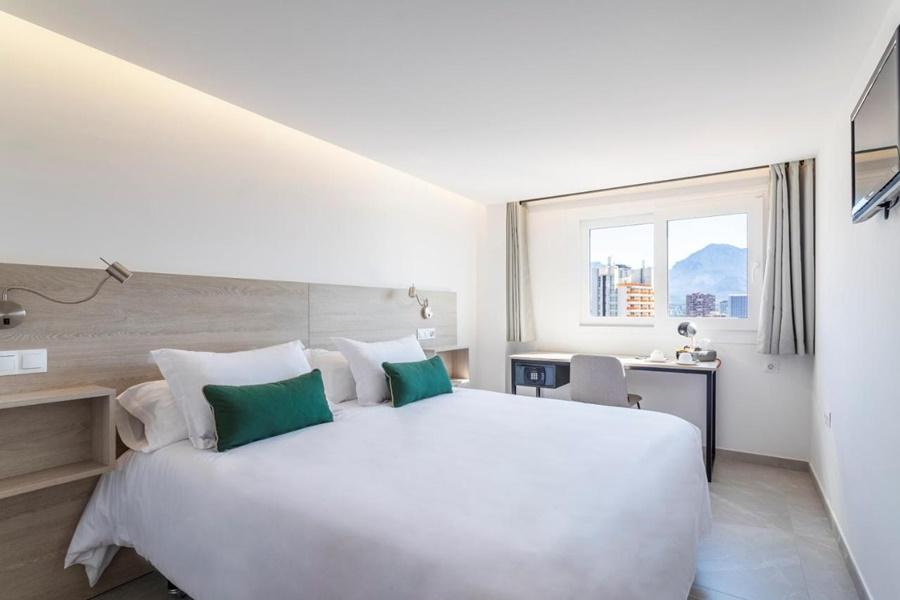 Halley Hotel & Apartments Affiliated By Melia Benidorm Eksteriør billede