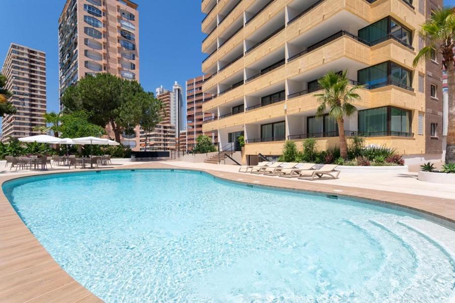 Halley Hotel & Apartments Affiliated By Melia Benidorm Eksteriør billede